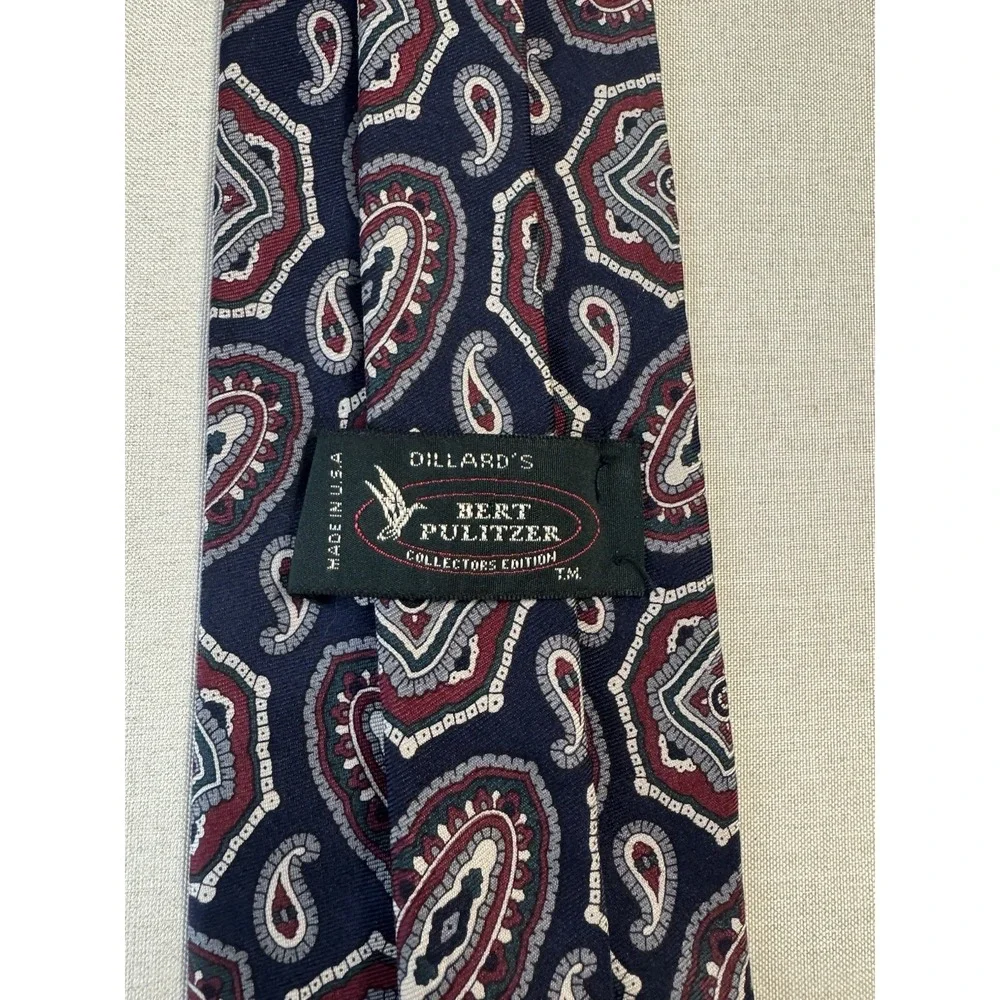 Bert Pulitzer All Silk‎ Paisley Tie 3.5
